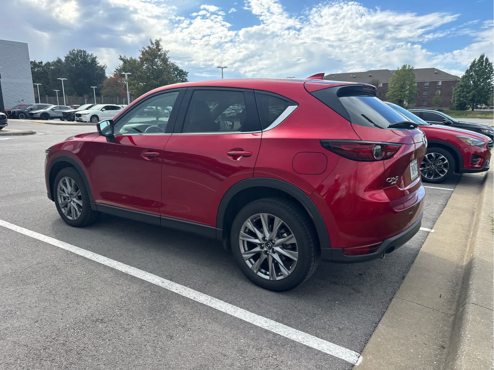 Used 2021 MAZDA CX-5 Grand Touring w/ GT Premium Package AWD/4WD image 3