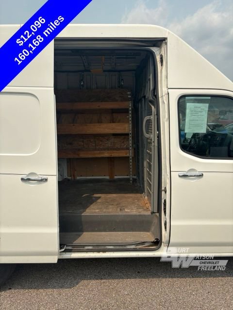 Used 2012 Nissan NV 3500 SV w/ Technology Pkg RWD image 12
