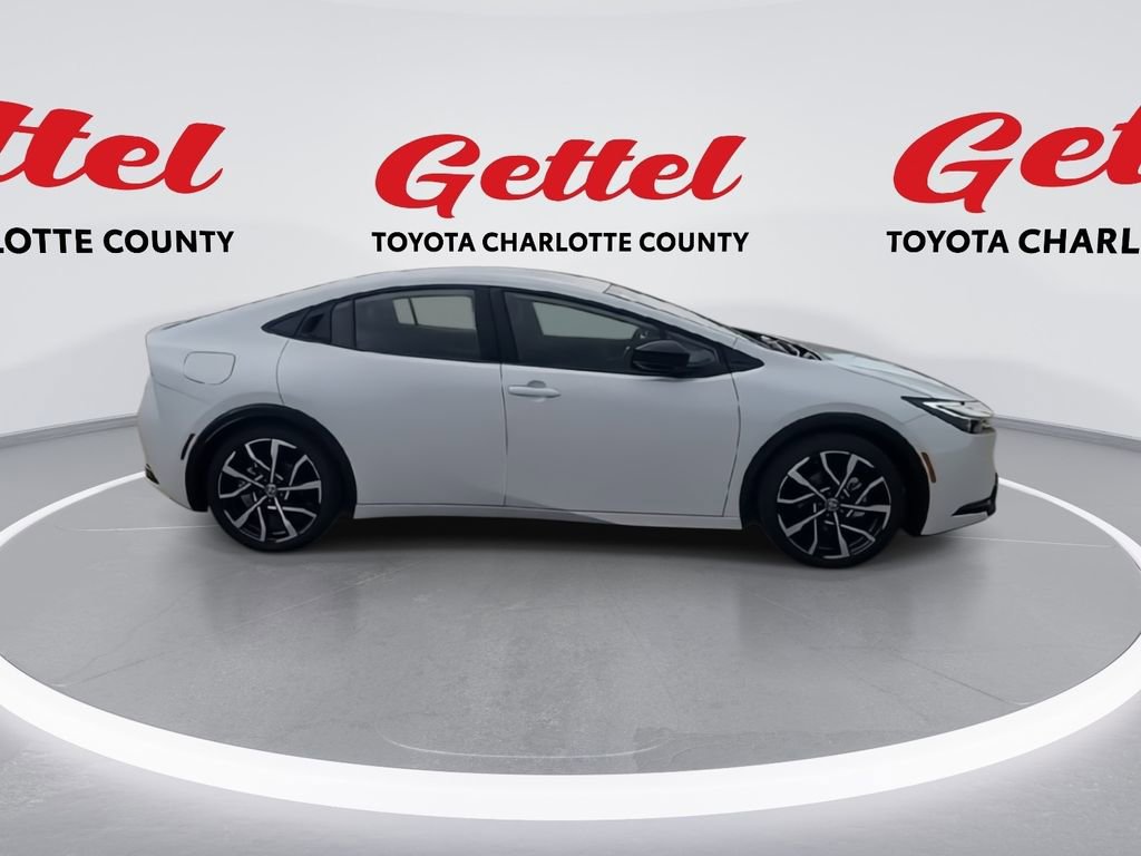 New 2026 Toyota Prius XSE image 9