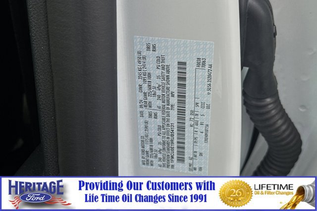 New 2024 Ford Escape SE w/ PHEV Premium Package image 24