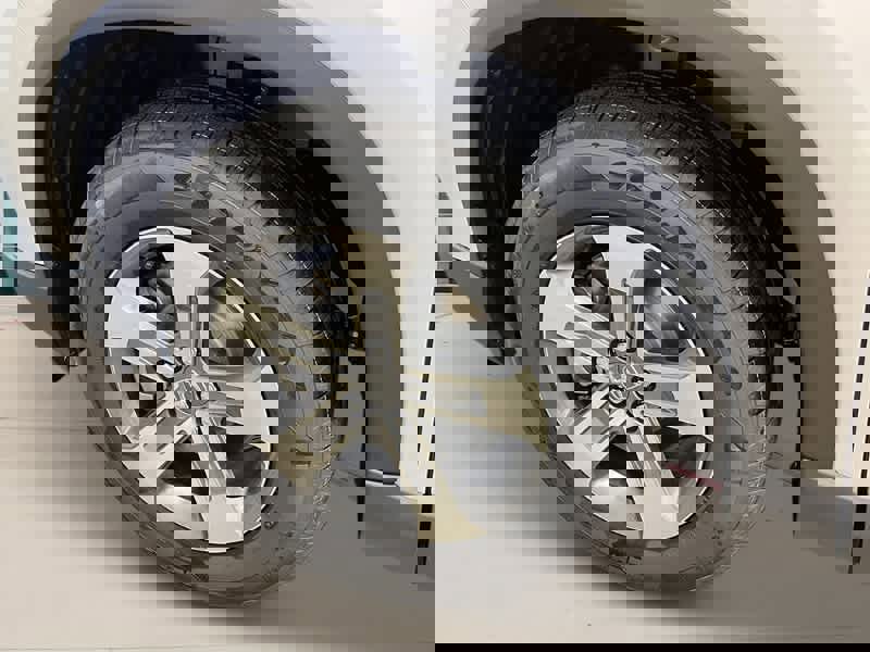 New 2025 Honda Pilot EX-L image 11