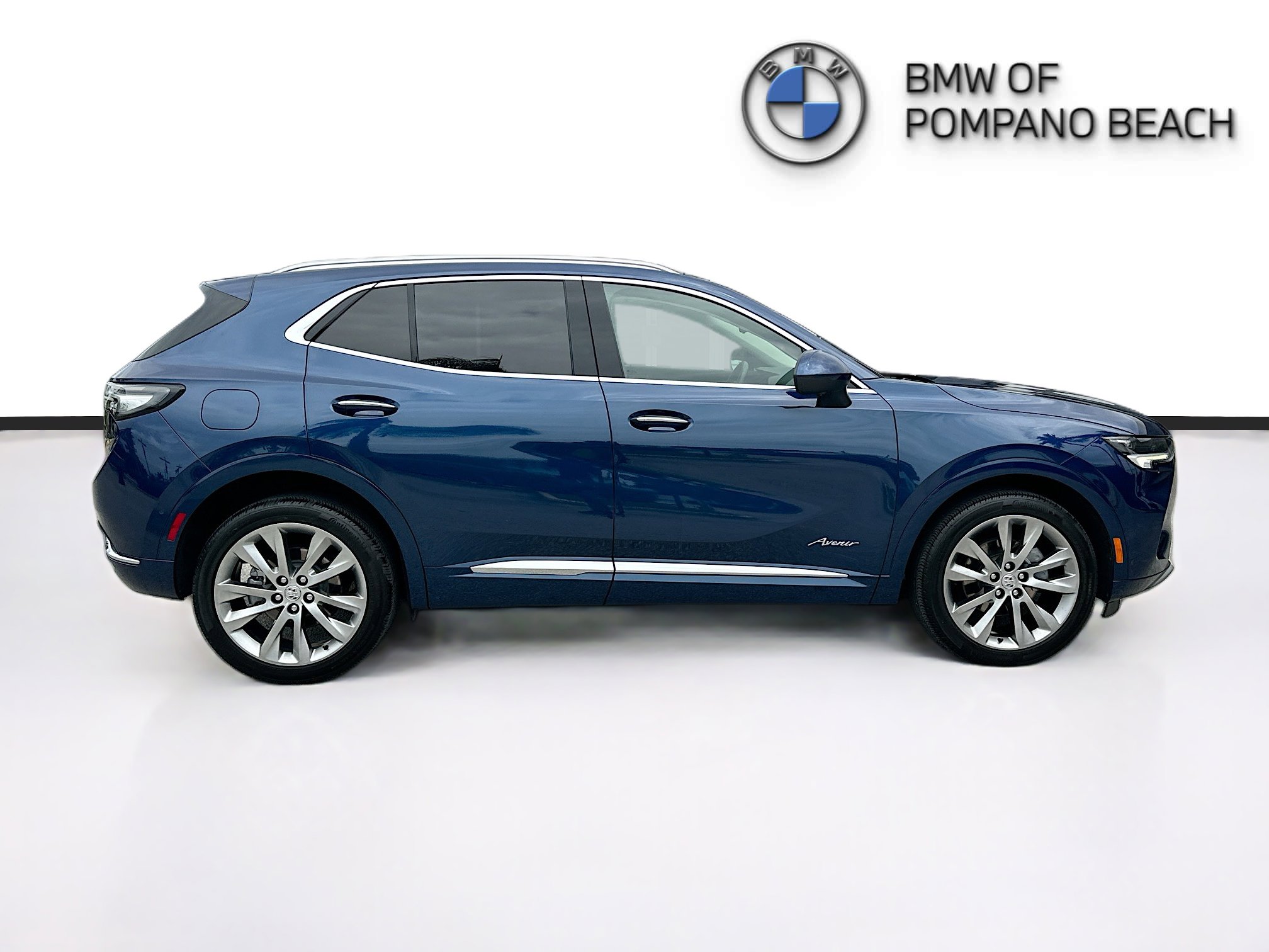 Used 2023 Buick Envision Avenir FWD image 8