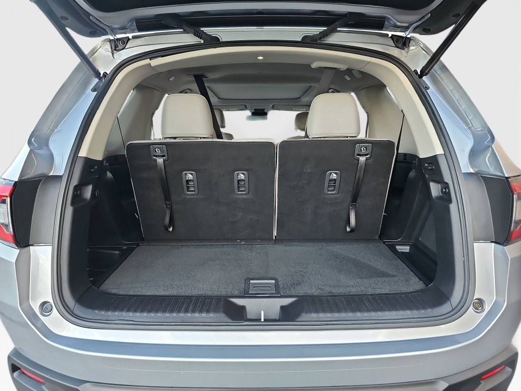 Used 2023 Honda Pilot Touring image 24