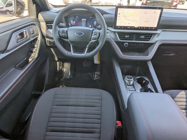 New 2026 Ford Explorer ST-Line w/ ST-Line Street Pack AWD/4WD image 16