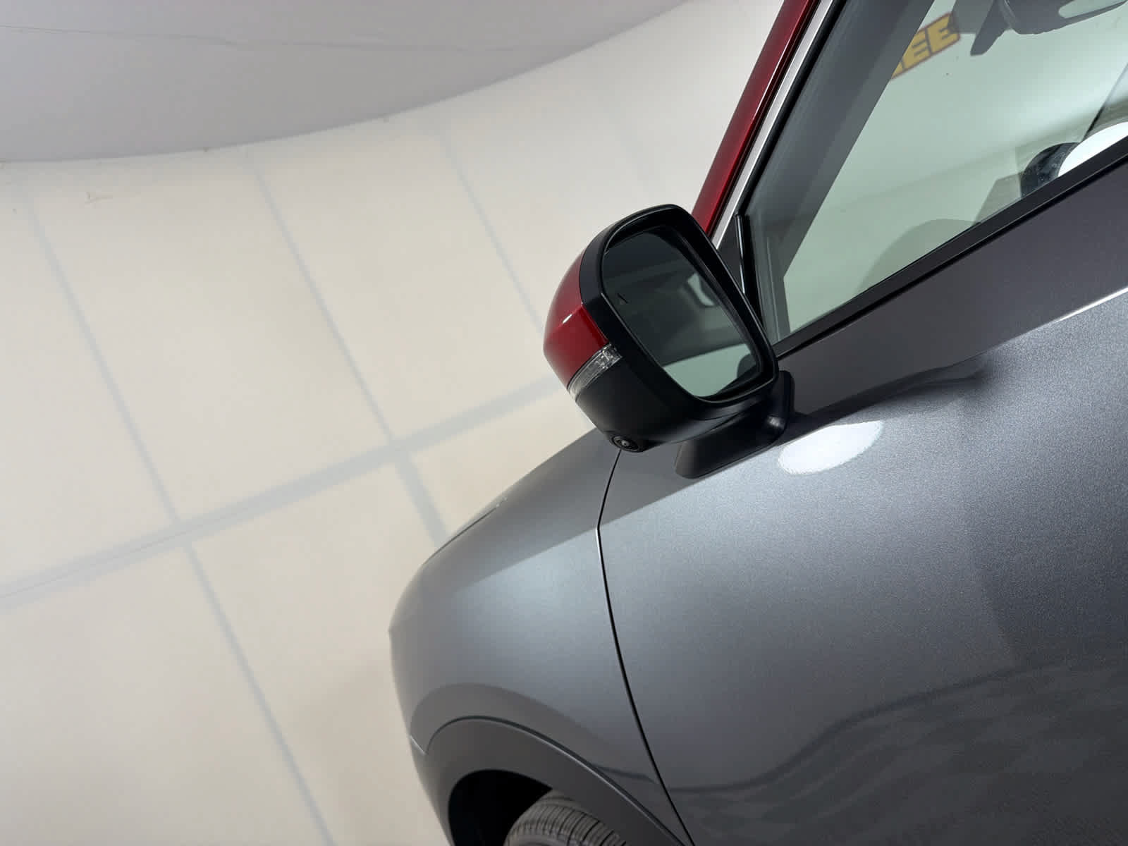 New 2026 Nissan Kicks SR w/ Interior Electronics Package FWD image 13