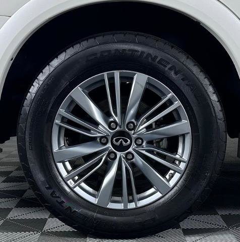 Certified 2024 INFINITI QX80 Luxe image 11
