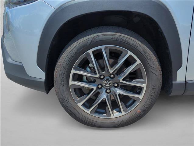 Certified 2026 Toyota Corolla Cross XLE FWD image 26