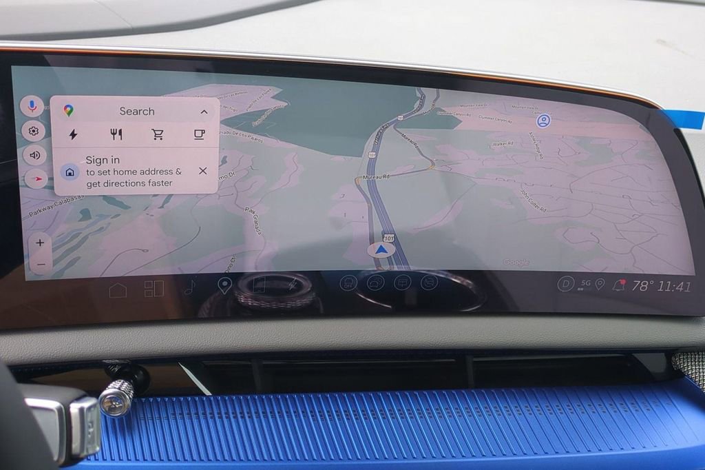 New 2026 Cadillac Optiq Sport 1 image 9