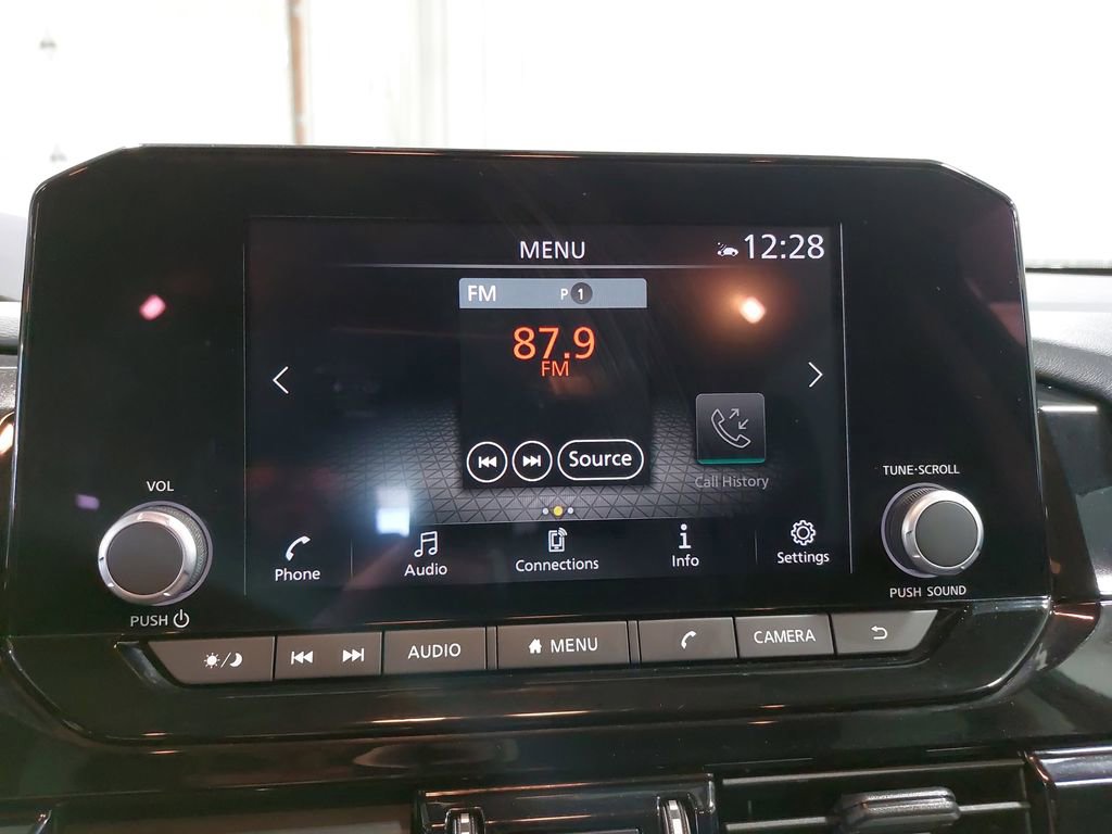 Certified 2024 Nissan Pathfinder SV AWD/4WD image 22