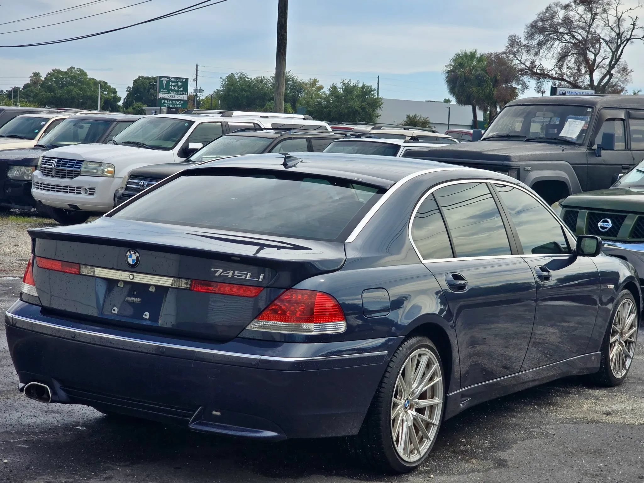 Used 2003 BMW 745Li RWD image 3