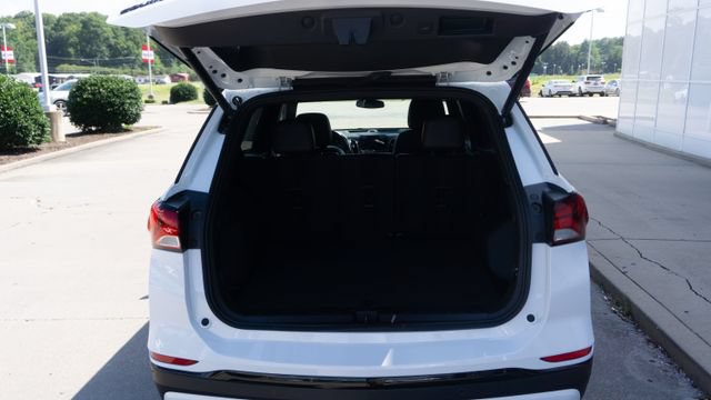 Used 2024 Chevrolet Equinox RS w/ RS Leather Package FWD image 15
