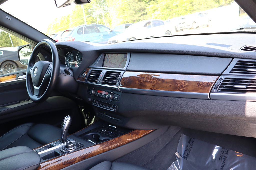 Used 2013 BMW X5 xDrive50i image 22