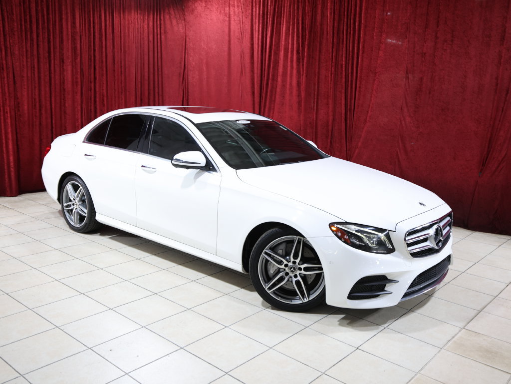 Used 2019 Mercedes-Benz E 300 image 2