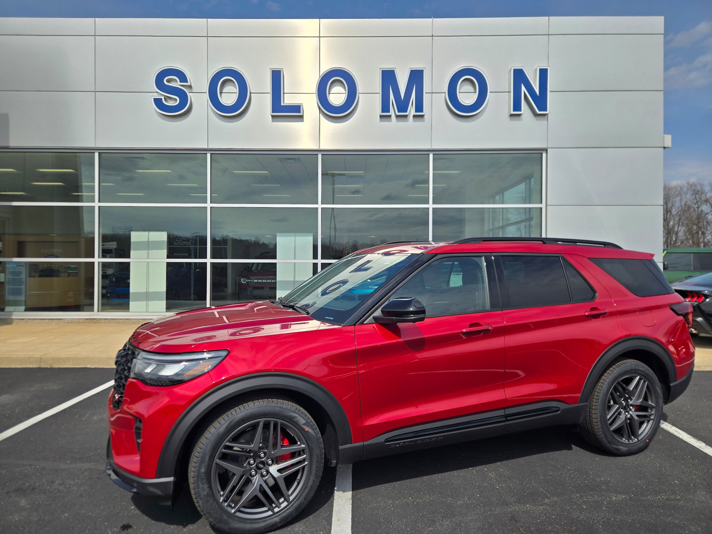 New 2026 Ford Explorer ST w/ Sun And Sound Package