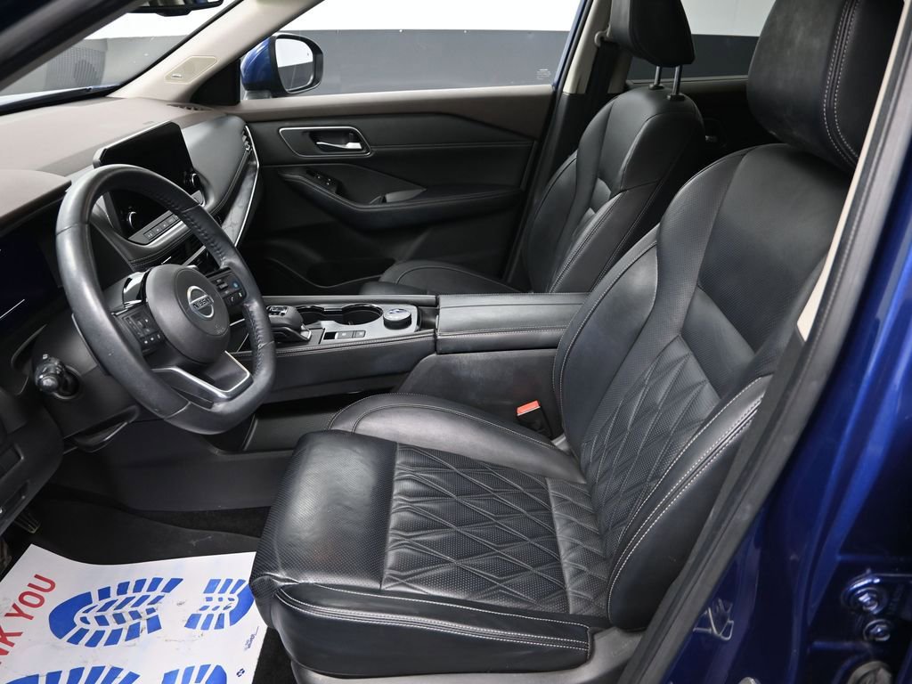 Used 2021 Nissan Rogue Platinum image 14