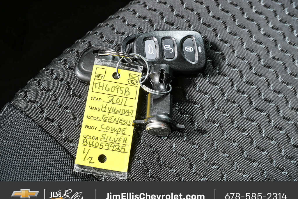 Used 2011 Hyundai Genesis 2.0T image 33