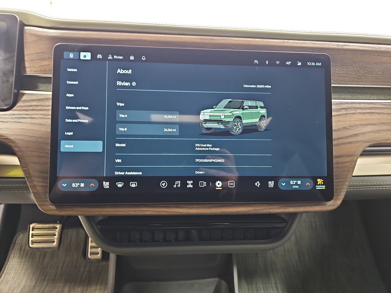 Used 2023 Rivian R1S Adventure image 29