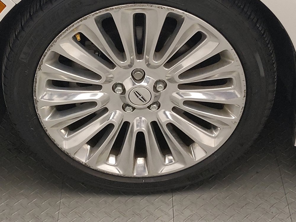 Used 2015 Lincoln MKZ w/ Equipment Group 102A Reserve FWD image 31