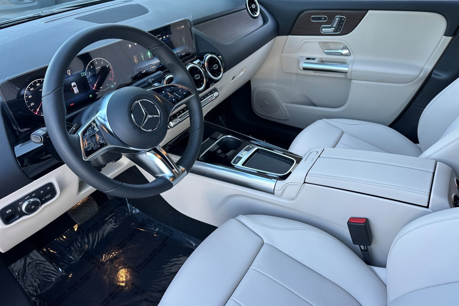 New 2026 Mercedes-Benz GLA 250 4MATIC image 10