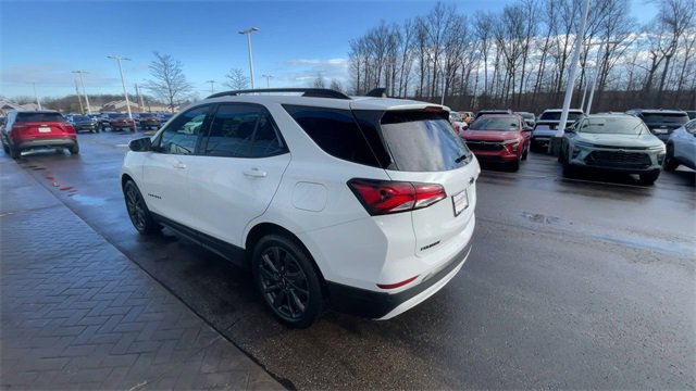 Certified 2022 Chevrolet Equinox RS w/ Infotainment Package image 6