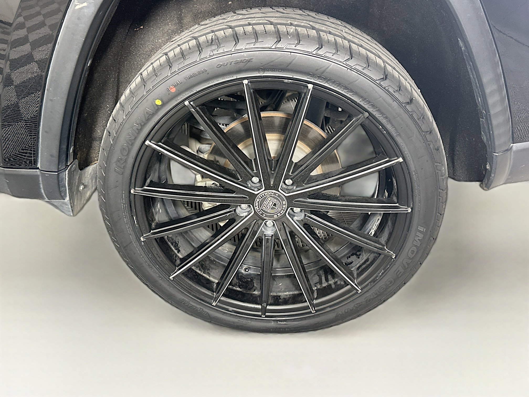 Used 2019 Jeep Grand Cherokee Limited w/ Luxury Group II RWD image 11