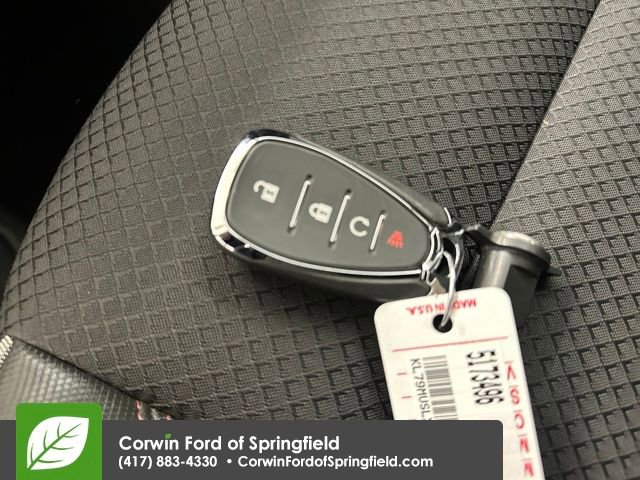 Used 2023 Chevrolet TrailBlazer RS w/ Technology Package image 28