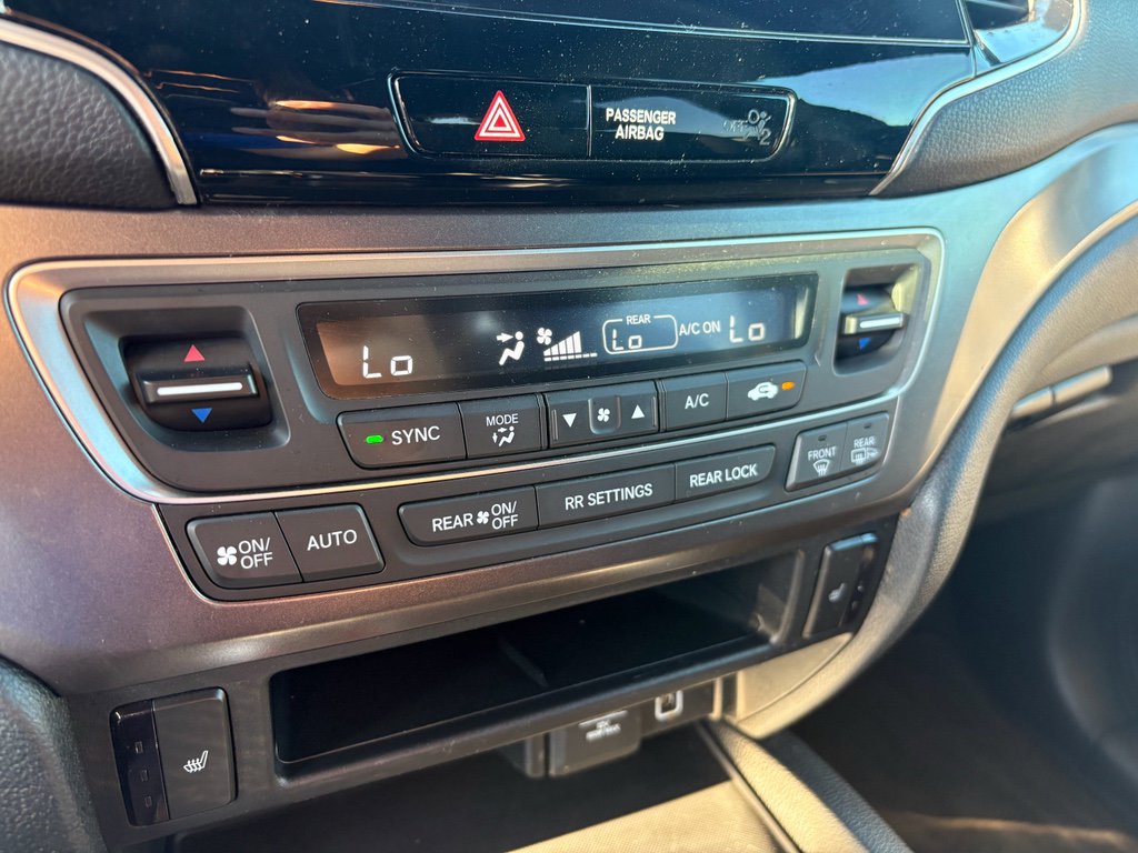 Certified 2022 Honda Pilot Sport image 21