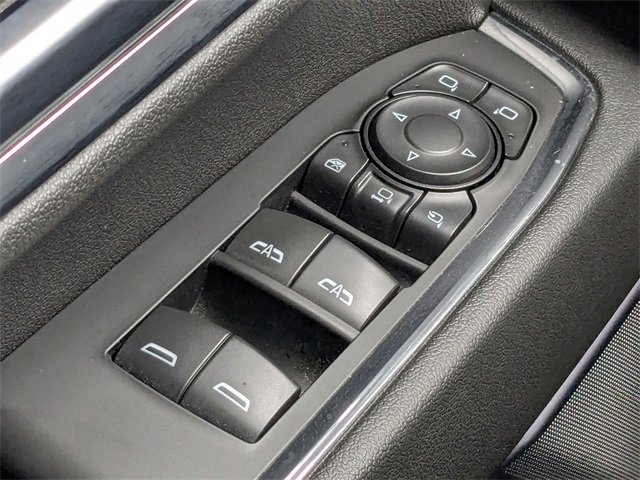 Used 2024 Chevrolet Silverado 2500 High Country w/ High Country Premium Package image 32