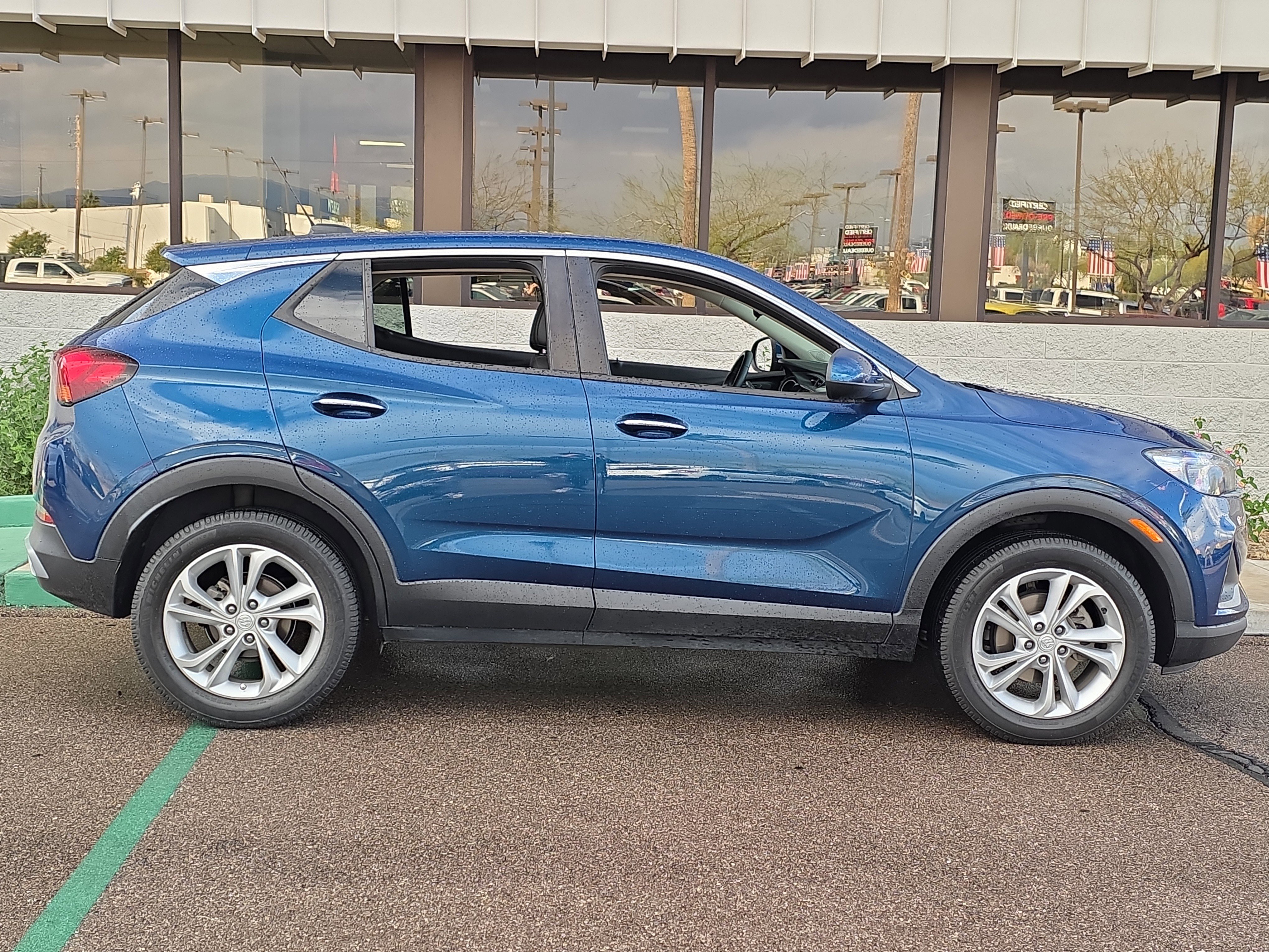 Used 2020 Buick Encore GX Preferred w/ Cold Weather Comfort Package image 9