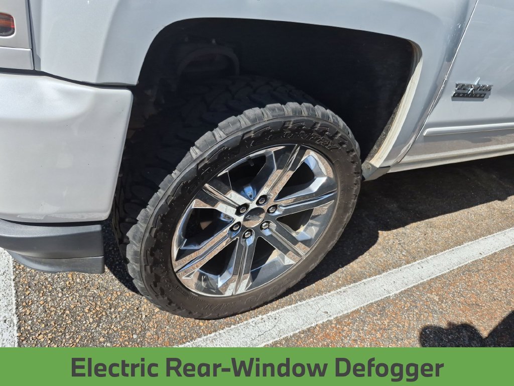 Used 2018 Chevrolet Silverado 1500 LT w/ Texas Edition AWD/4WD image 6