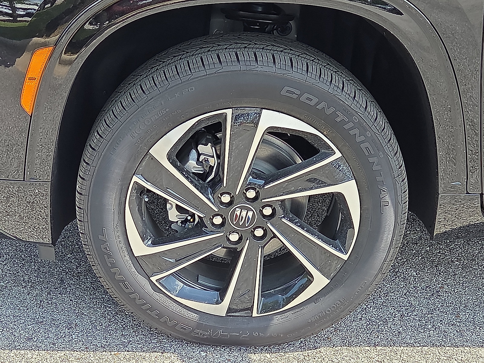 New 2026 Buick Enclave Sport Touring w/ Power Package FWD image 7