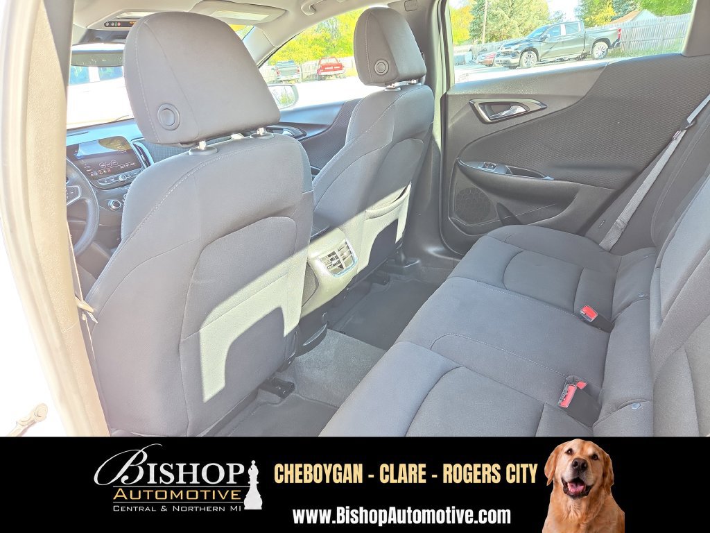 Used 2024 Chevrolet Malibu LT FWD image 14