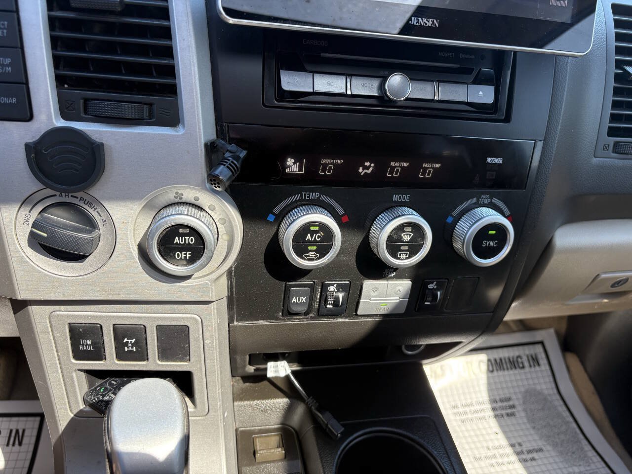 Used 2008 Toyota Sequoia Limited AWD/4WD image 36
