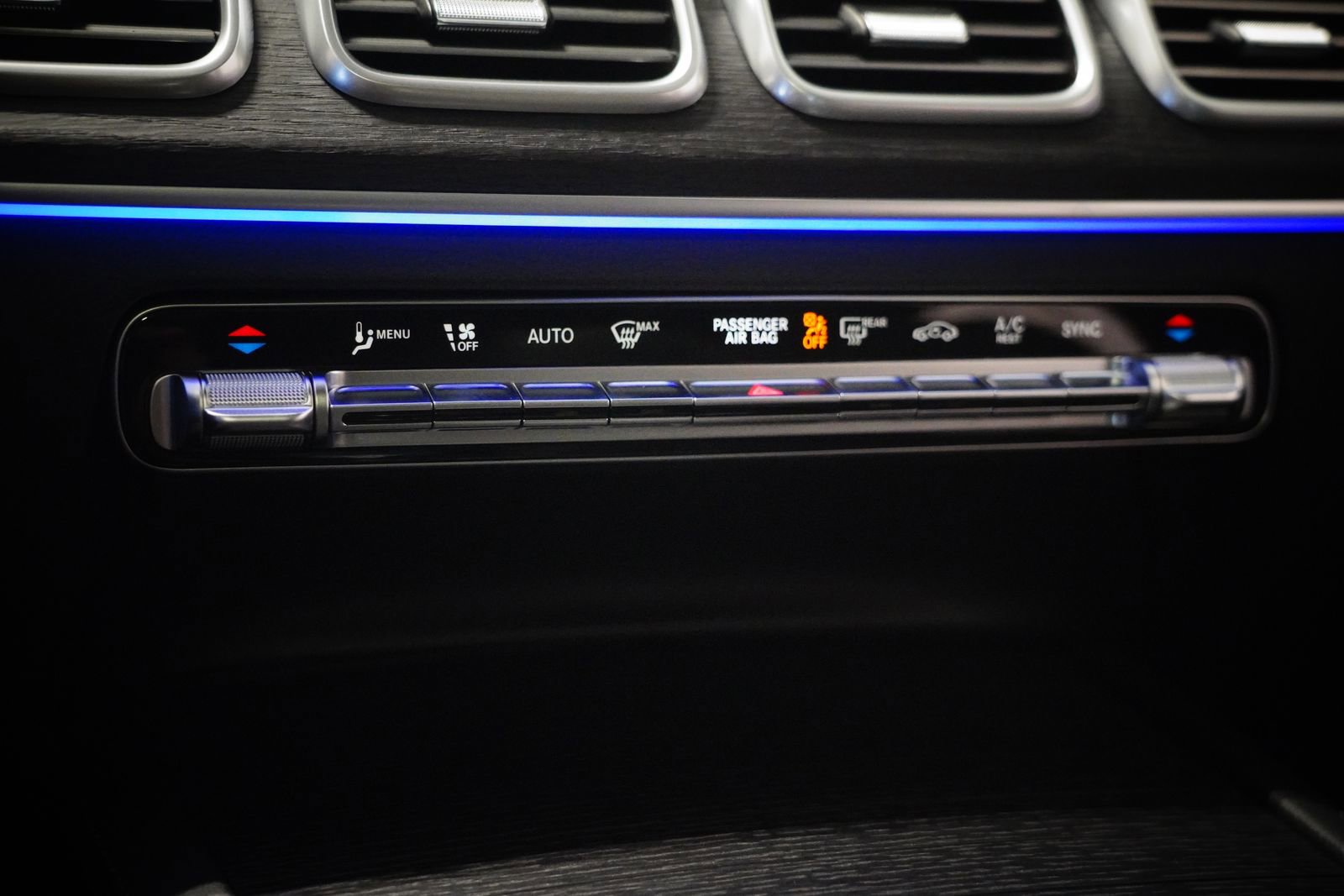 New 2026 Mercedes-Benz GLE 450 4MATIC image 28