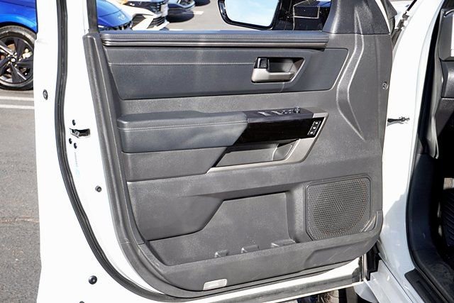 Used 2025 Toyota Tundra Limited w/ TRD Off-Road Package AWD/4WD image 26