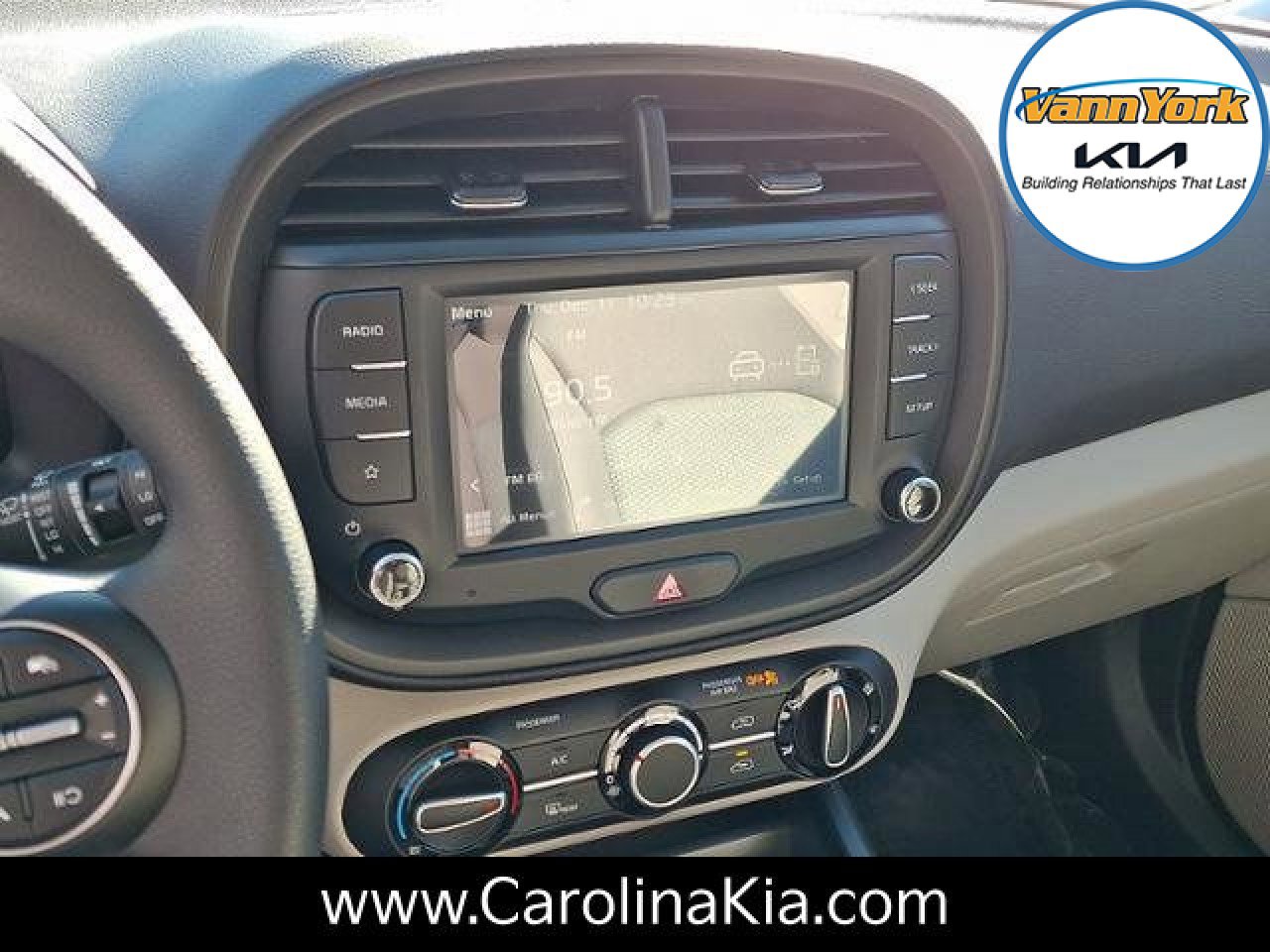 New 2025 Kia Soul LX image 28