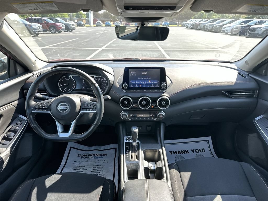 Used 2023 Nissan Sentra SR w/ Electronics Package FWD image 10