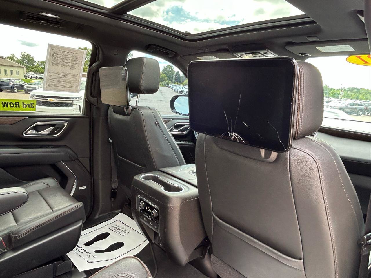 Used 2021 Chevrolet Suburban High Country AWD/4WD image 14