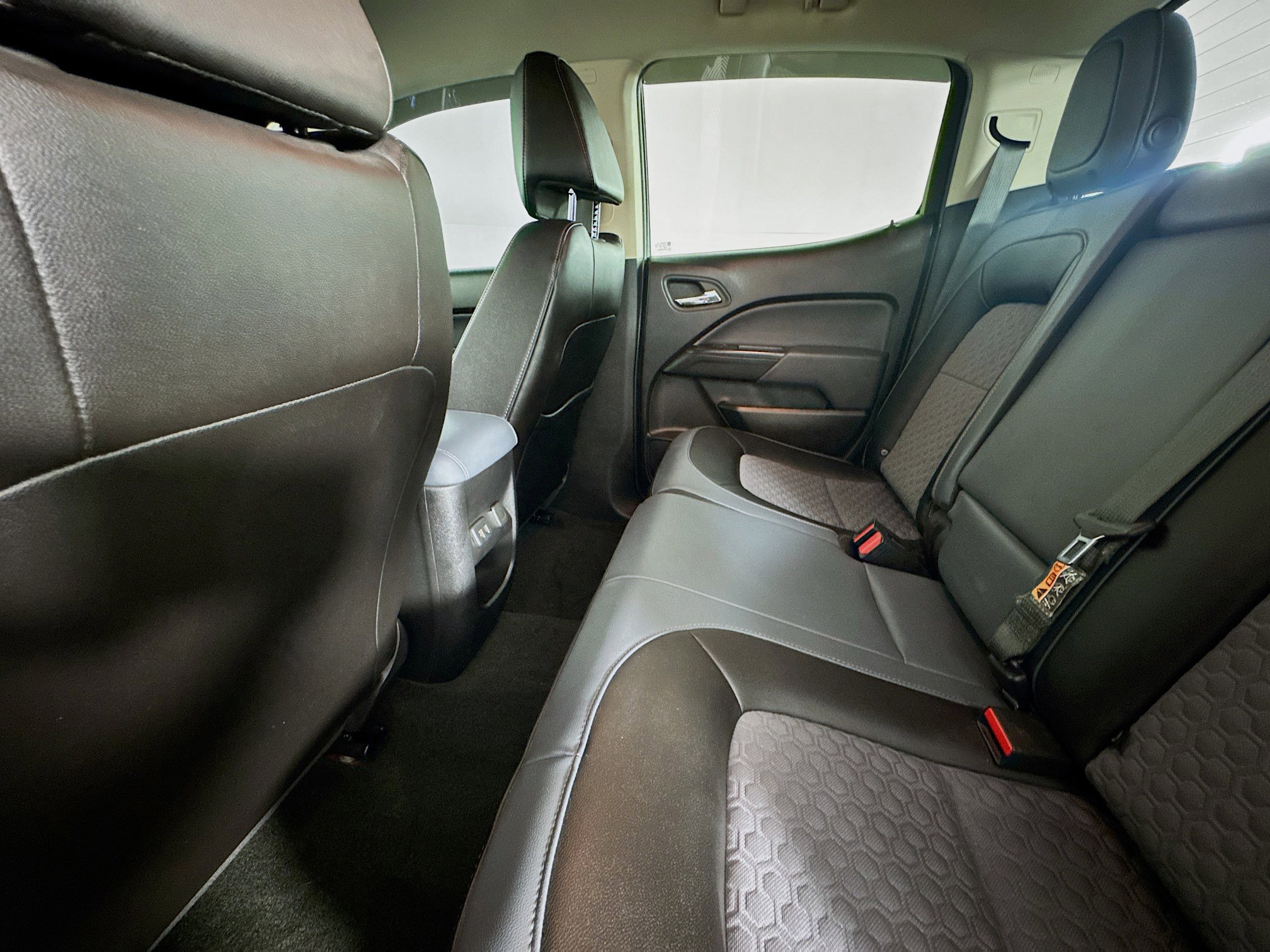 Used 2018 Chevrolet Colorado Z71 image 23