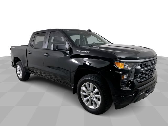 Used 2025 Chevrolet Silverado 1500 Custom AWD/4WD image 2