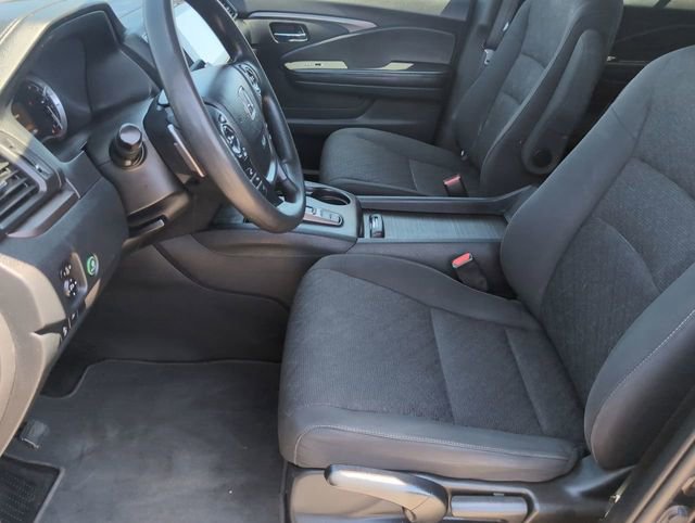 Used 2023 Honda Ridgeline Sport image 18