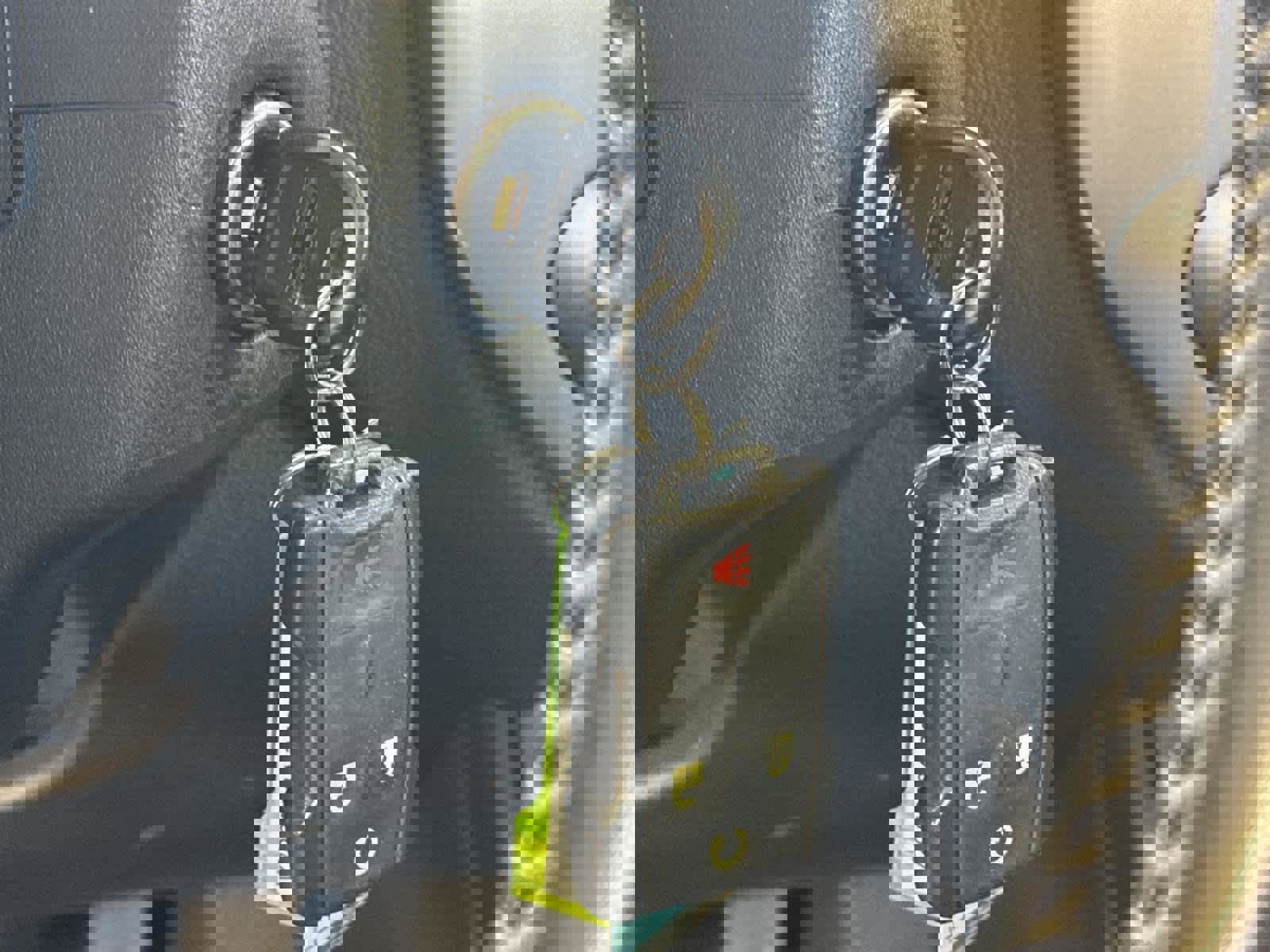 Used 2022 Chevrolet Colorado LT w/ LT Convenience Package image 27