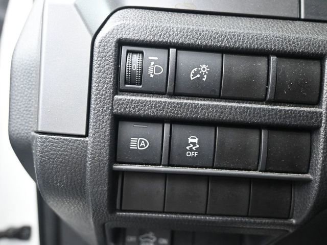 Used 2024 Toyota Tacoma TRD Off-Road image 8