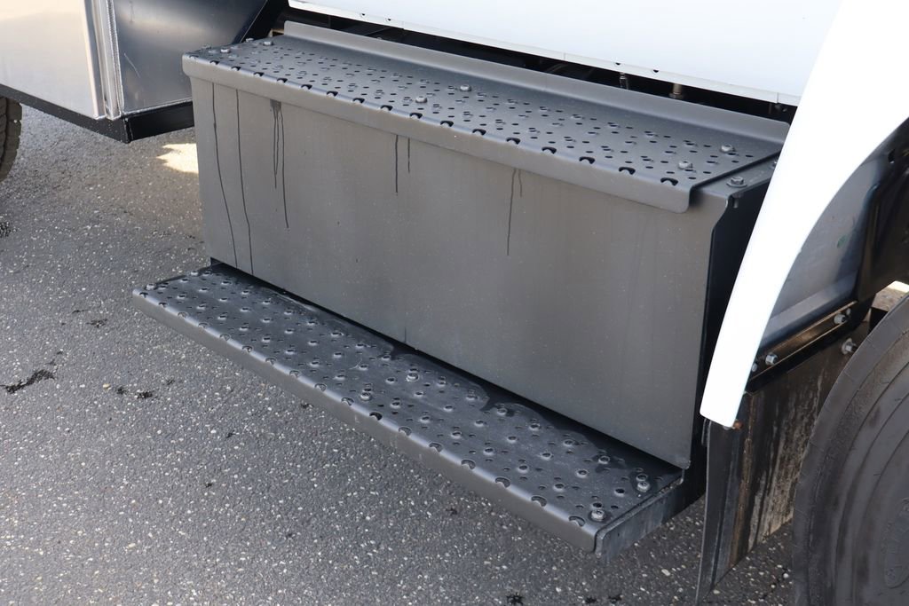 New 2026 Ford F750 2WD Regular Cab Super Duty image 21