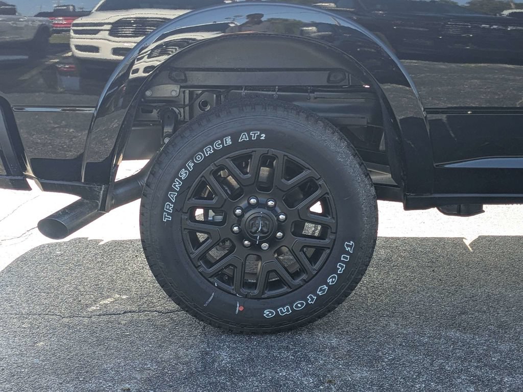 New 2026 RAM 2500 Laramie Limited AWD/4WD image 11