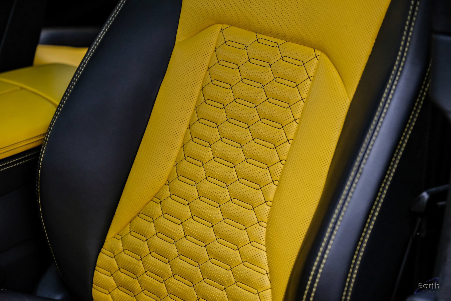 Used 2021 Lamborghini Urus AWD/4WD image 41