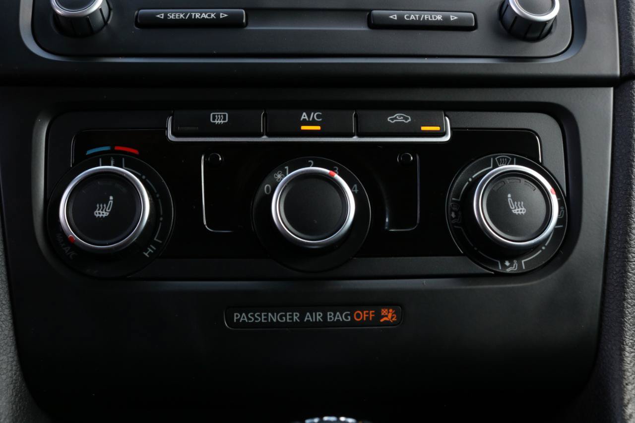 Used 2013 Volkswagen GTI Wolfsburg Edition FWD image 31