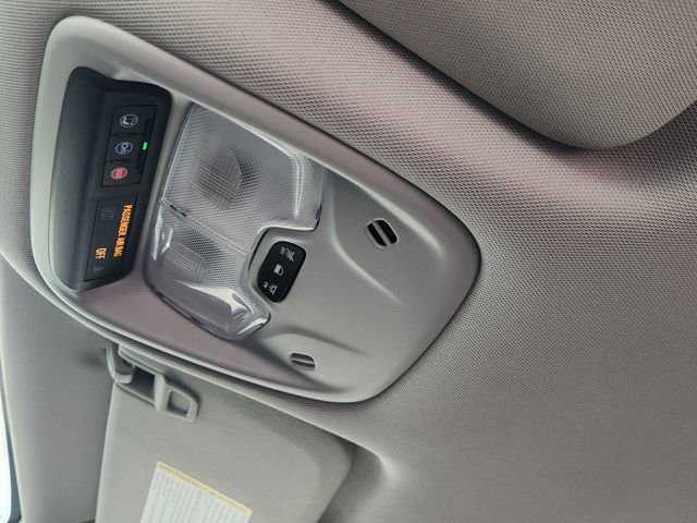 Used 2025 Chevrolet TrailBlazer LT AWD/4WD image 25