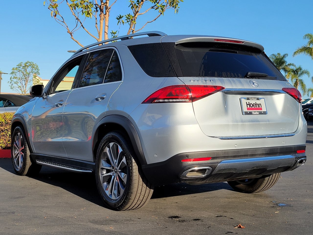 New 2023 Mercedes-Benz GLE 350 4MATIC w/ Premium Package image 7