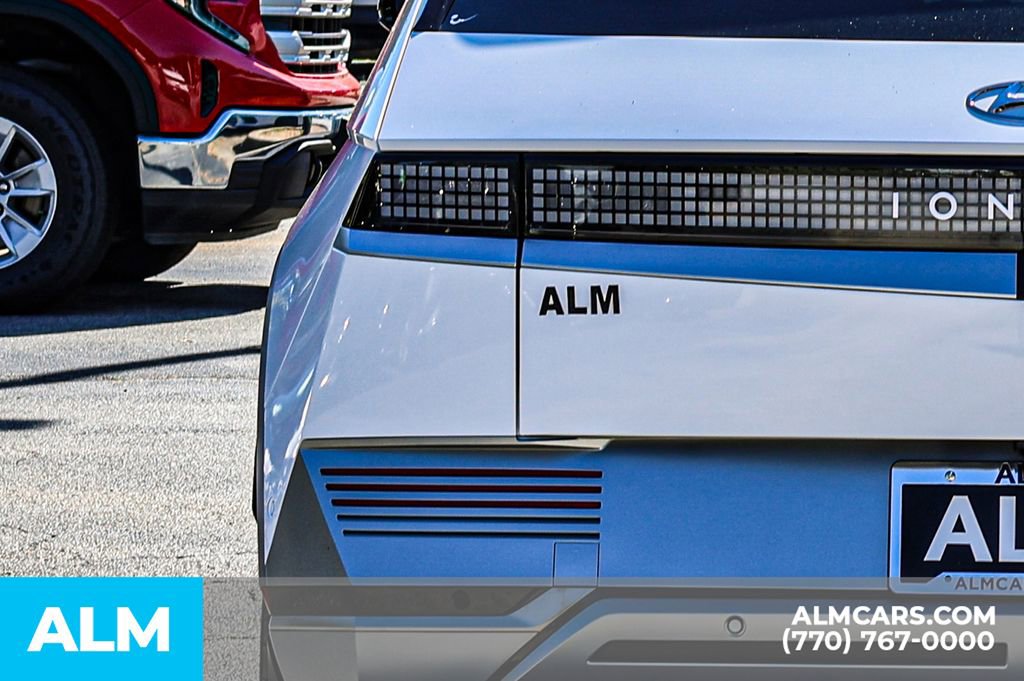 Used 2023 Hyundai Ioniq 5 Limited w/ Cargo Package image 13